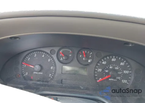 2004 Ford Taurus Ses z USA, uszkodzony, nr VIN 1FAFP55U54G113766